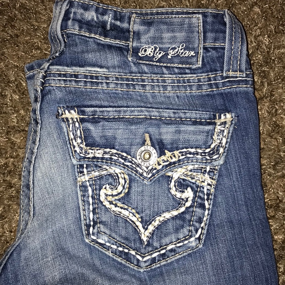 Big Star Jeans Size 25R Inseam 30 inches